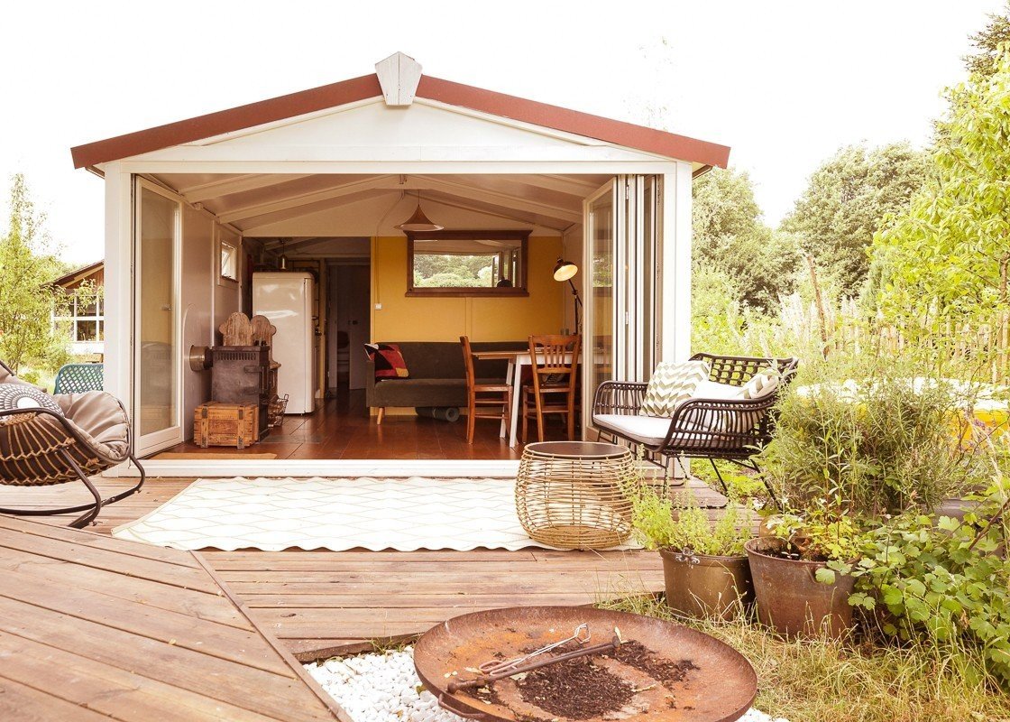 230723 kerkje buitenland 4