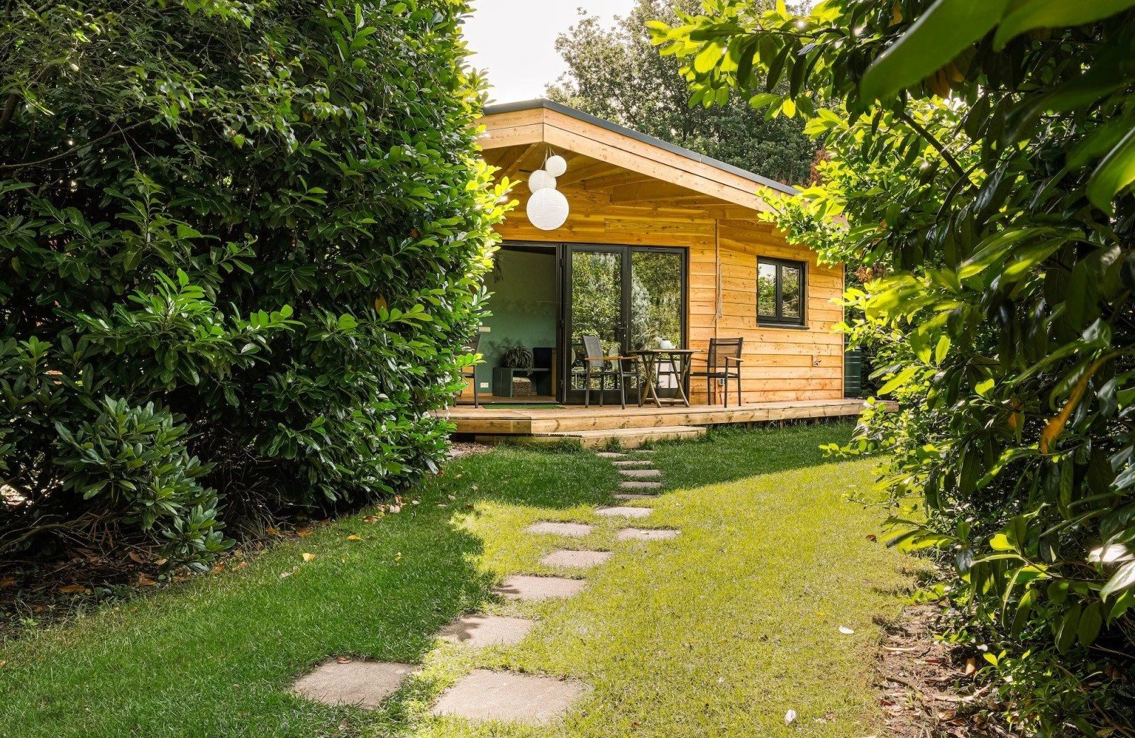 Buitenland binnenhof jonvanschaik 14