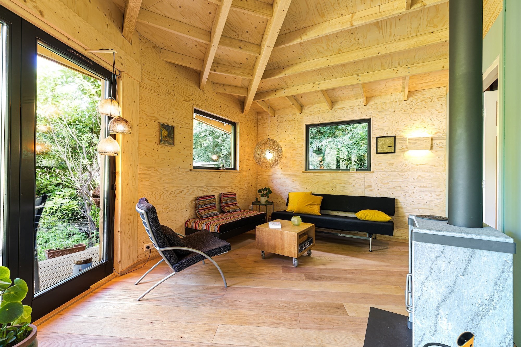 Buitenland binnenhof jonvanschaik 3